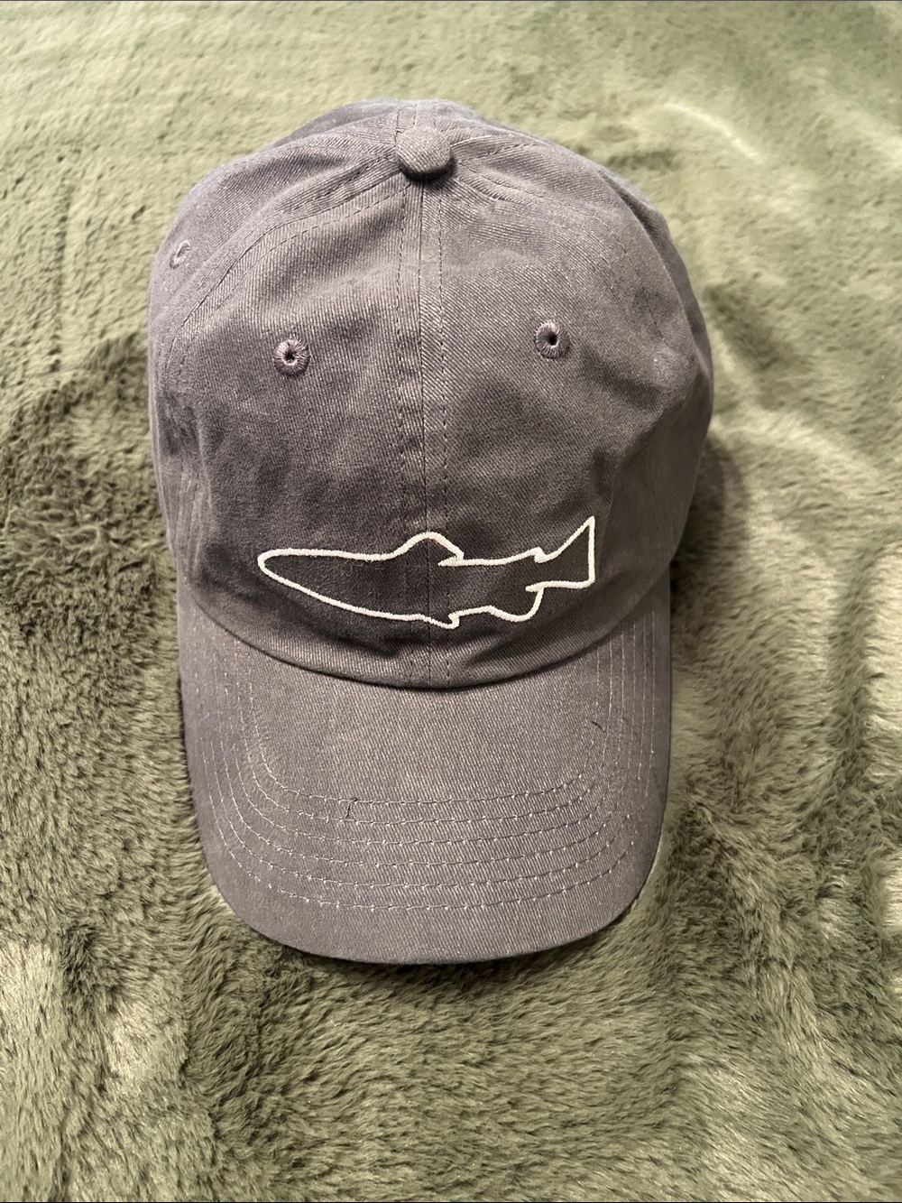 New Mens WINGO OUTDOORS adjustable hat.